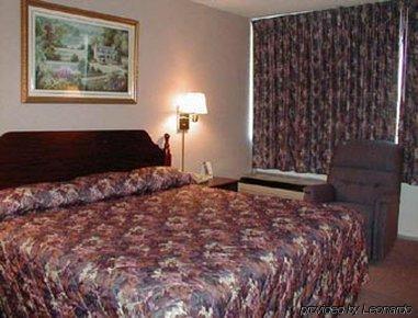 Knights Inn Napoleon Δωμάτιο φωτογραφία