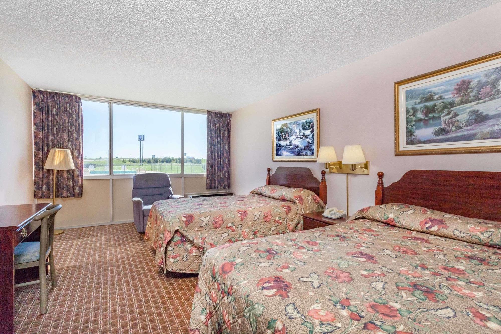 Knights Inn Napoleon Εξωτερικό φωτογραφία